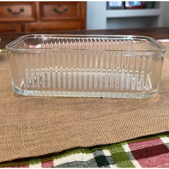 Federal Glass Rectangle Ribbed Refrigerator dish No Lid - Picture 1 of 7